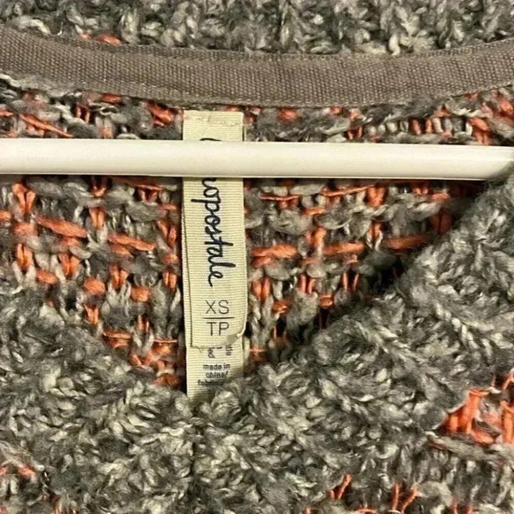 Aeropostale Striped Heather V Neck Pullover Sweater - Picture 3 of 6